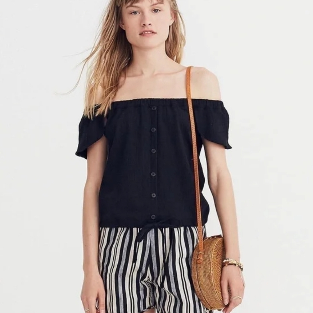 Madewell Texture & Thread Button Front Off the Shoulder Black Top Size Small